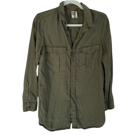 & Denim H&M Green Button Down Shirt Lightweight Cotton Women’s Size 4 - Picture 1 of 8